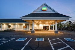  - Courtyard by Marriott Hotel Hyannis