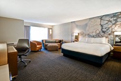  - Courtyard by Marriott Hotel Hyannis
