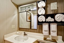  - Courtyard by Marriott Hotel Hyannis