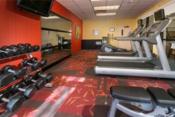  - Courtyard by Marriott Hotel Blue Springs - I-70, Exit 21