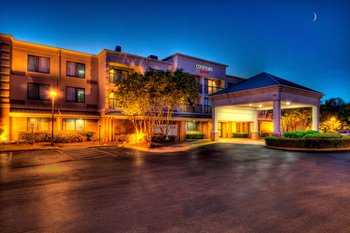 Courtyard by Marriott Memphis Germantown