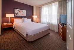  - Residence Inn by Marriott Downtown Alexandria - I-95 & I-495, Exit 176B