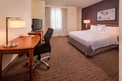  - Residence Inn by Marriott Downtown Alexandria - I-95 & I-495, Exit 176B