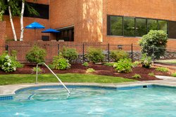  - Marriott Hotel Burlington - I-95, Exit 51