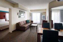  - Residence Inn by Marriott Downtown Burbank - I-5, Exit 146A
