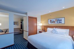  - Fairfield Inn & Suites by Marriott Streetsboro - I-80, Exit 187