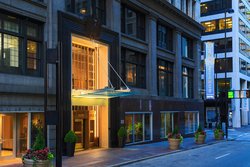  - Renaissance Hotel Downtown Cincinnati - I-71, Exit 1B