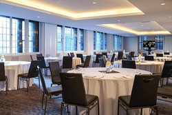  - Renaissance Hotel Downtown Cincinnati - I-71, Exit 1B