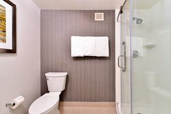  - Courtyard by Marriott Hotel LBJ at Josey Dallas