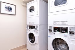  - Courtyard by Marriott Hotel LBJ at Josey Dallas