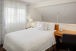  - Residence Inn by Marriott Madison Heights - I-75, Exit 65