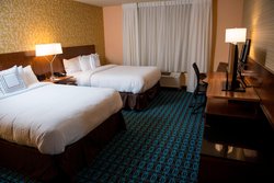  - Fairfield Inn & Suites by Marriott Cincinnati - I-71, Exit 2 & 3A