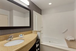  - Courtyard by Marriott Hotel Oklahoma City North