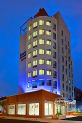  - Fairfield Inn & Suites by Marriott Brooklyn Heights