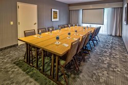 - Courtyard by Marriott Hotel Springfield - I-95 & I-495, Exit 169