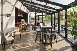  - Delta Hotel by Marriott Northeast Minneapolis - I-35, Exit 22