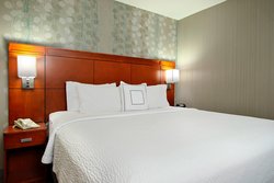  - Courtyard by Marriott Hotel Downtown Oakland