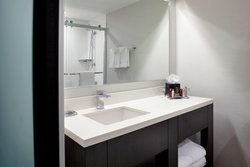  - Marriott Hotel Windsor - I-91, Exit 38