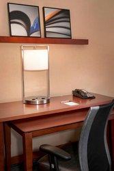  - Courtyard by Marriott Windsor - I-91, Exit 38