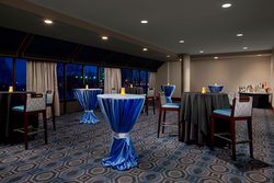  - Courtyard by Marriott Hotel near Harvard Cambridge - I-90, Exit 131