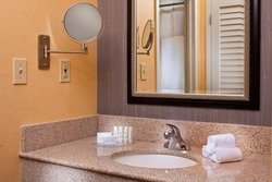  - Courtyard by Marriott Hotel North Charlottesville