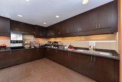  - Residence Inn by Marriott Coralville - I-80, Exit 240