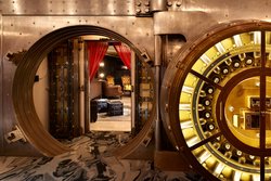  - Metropolitan at the 9 Hotel Cleveland - I-90, Exit 172A & 173A