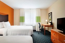  - Fairfield Inn & Suites by Marriott Champaign - I-74, Exit 182