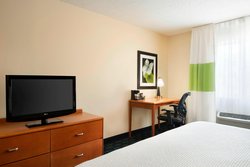  - Fairfield Inn & Suites by Marriott Champaign - I-74, Exit 182