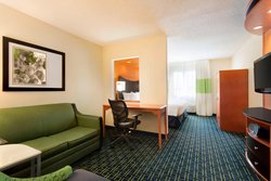  - Fairfield Inn & Suites by Marriott Champaign - I-74, Exit 182