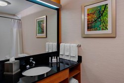  - Fairfield Inn & Suites by Marriott West Fort Worth - I-30, Exits 7B & 8A