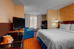  - Fairfield Inn & Suites by Marriott West Fort Worth - I-30, Exits 7B & 8A