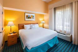  - Fairfield Inn & Suites by Marriott Marianna - I-10, Exit 142