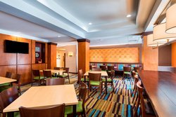  - Fairfield Inn & Suites by Marriott Marianna - I-10, Exit 142