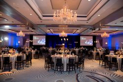  - Henry Hotel Dearborn