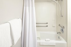  - Courtyard by Marriott Hotel Brighton