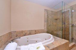  - TownePlace Suites by Marriott Warren