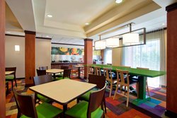  - Fairfield Inn & Suites by Marriott Detroit Airport Romulus
