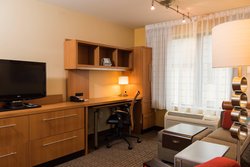  - TownePlace Suites by Marriott Erie - I-79, Exit 180
