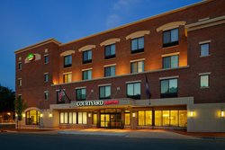  - Courtyard by Marriott Hotel Fredericksburg
