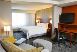  - Courtyard by Marriott Sioux Falls - I-29, Exit 77