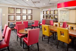 - TownePlace Suites by Marriott Johnson - I-49, Exit 69