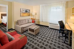  - TownePlace Suites by Marriott Johnson - I-49, Exit 69