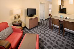  - TownePlace Suites by Marriott Johnson - I-49, Exit 69