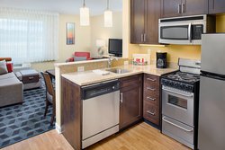  - TownePlace Suites by Marriott Johnson - I-49, Exit 69