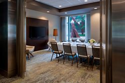  - Courtyard by Marriott Hotel Downtown Grand Rapids - I-196, Exit 77C