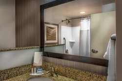  - Courtyard by Marriott Airport Greensboro - I-40, Exit 210