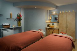  - Courtyard by Marriott Hotel Waikiki Honolulu