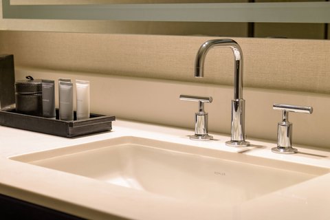 JW MARRIOTT HOUSTON GALLERIA - Photo 10