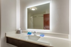  - Holiday Inn Express & Suites Charlotte - I-77, Exit 3